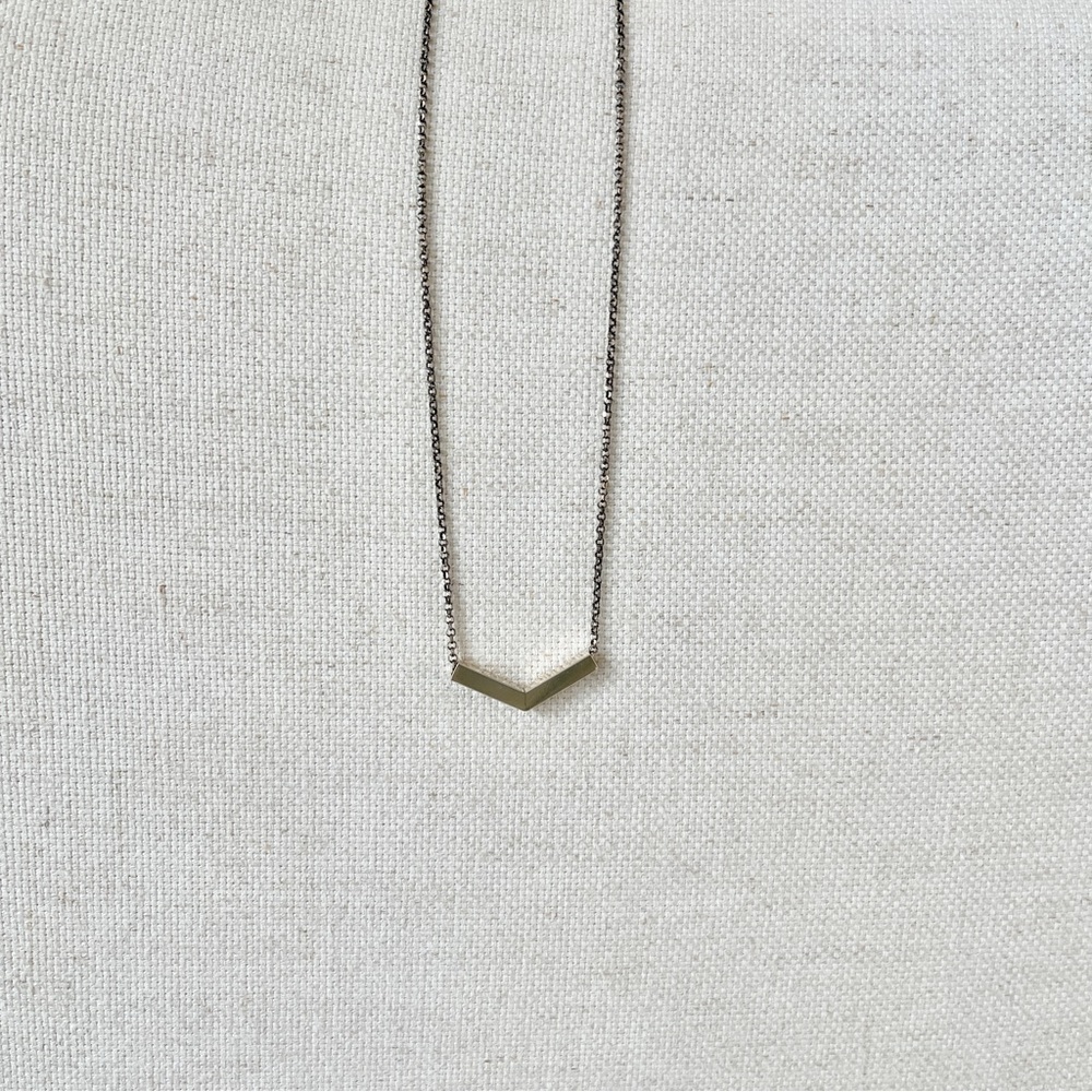 Sterling Silver Chain Necklace with Chevron V Shaped Pendant